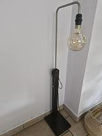 Lamp, Huis en Inrichting, Lampen | Vloerlampen, Ophalen, Zo goed als nieuw, Metaal, 100 tot 150 cm
