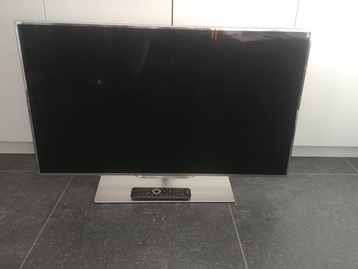 40" Philips TV te herstellen of voor onderdelen, Audio, Tv en Foto, Televisies, Niet werkend, LED, Philips, Ophalen