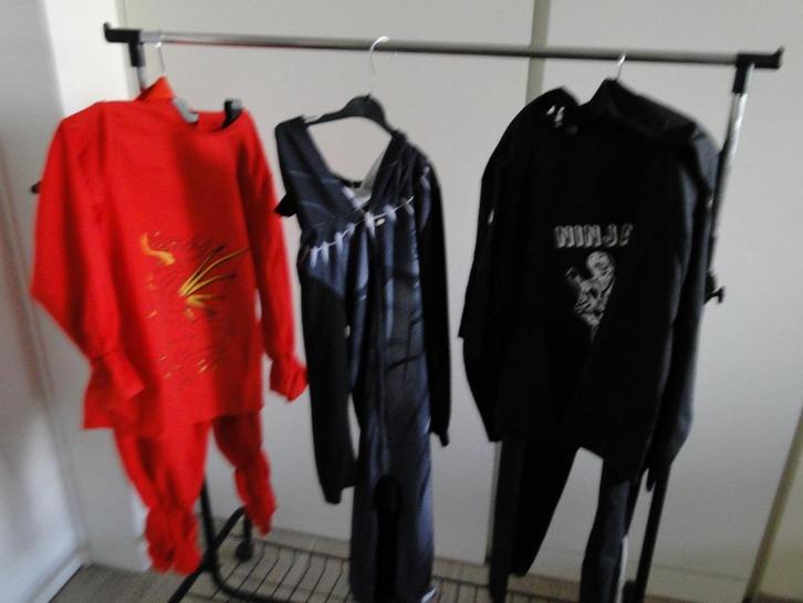 verkleedkleren : star wars en 2x Ninja pak, Kinderen en Baby's, Carnavalskleding en Verkleedspullen, Zo goed als nieuw, Jongen of Meisje
