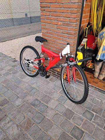 Nieuw mountainbike (NOOIT GEBEUIKT) beschikbaar voor biedingen