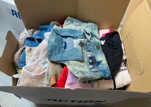 Overvolle grote doos kledij maat 104, Kinderen en Baby's, Kinderkleding | Maat 104, Zo goed als nieuw, Ophalen