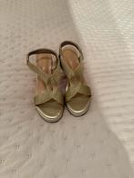 Gouden sandalen 39, Kleding | Dames, Ophalen, Nieuw, Overige kleuren