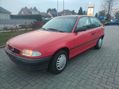 Opel Astra 1.4 i benzine (eerste eigenaar), Auto's, Opel, Bedrijf, Te koop, Astra, ABS, Radio, Benzine, Euro 3, Berline, 3 deurs