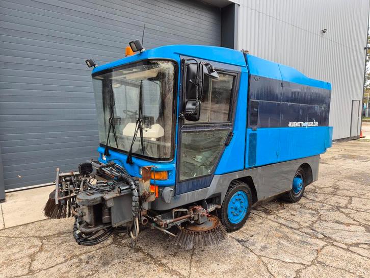 Ravo 5002 Veegmachine, Zakelijke goederen, Overige Zakelijke goederen, Ophalen