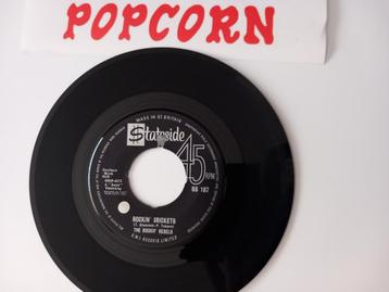 THE ROCKIN REBELS. ROCKIN CRICKETS. POPCORN 45T, Enlèvement ou Envoi, Comme neuf