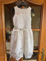 Communiekleed, Ophalen