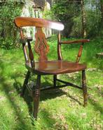 Brede Antieke gemerkte houten stoel type Smokers Bow Chair, Ophalen