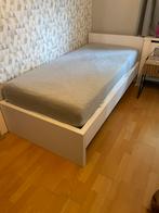 Stevig bed 90x200 met lattenbodem, Huis en Inrichting, Slaapkamer | Bedden, Ophalen, Eenpersoons, Modern, Hout