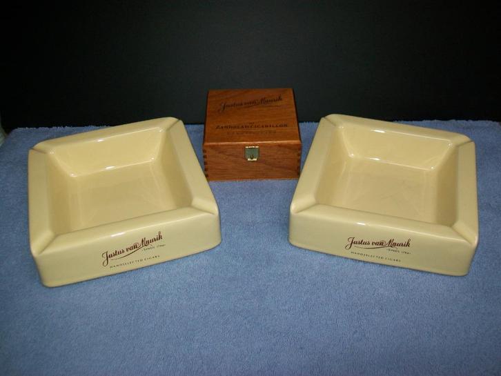 Asbak Sigaren Cigaren Cigars Cendrier Ashtray Retro Vintage, Verzamelen, Rookartikelen, Aanstekers en Luciferdoosjes, Zo goed als nieuw