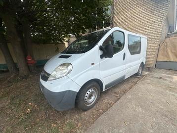 Opel vivaro beschikbaar voor biedingen