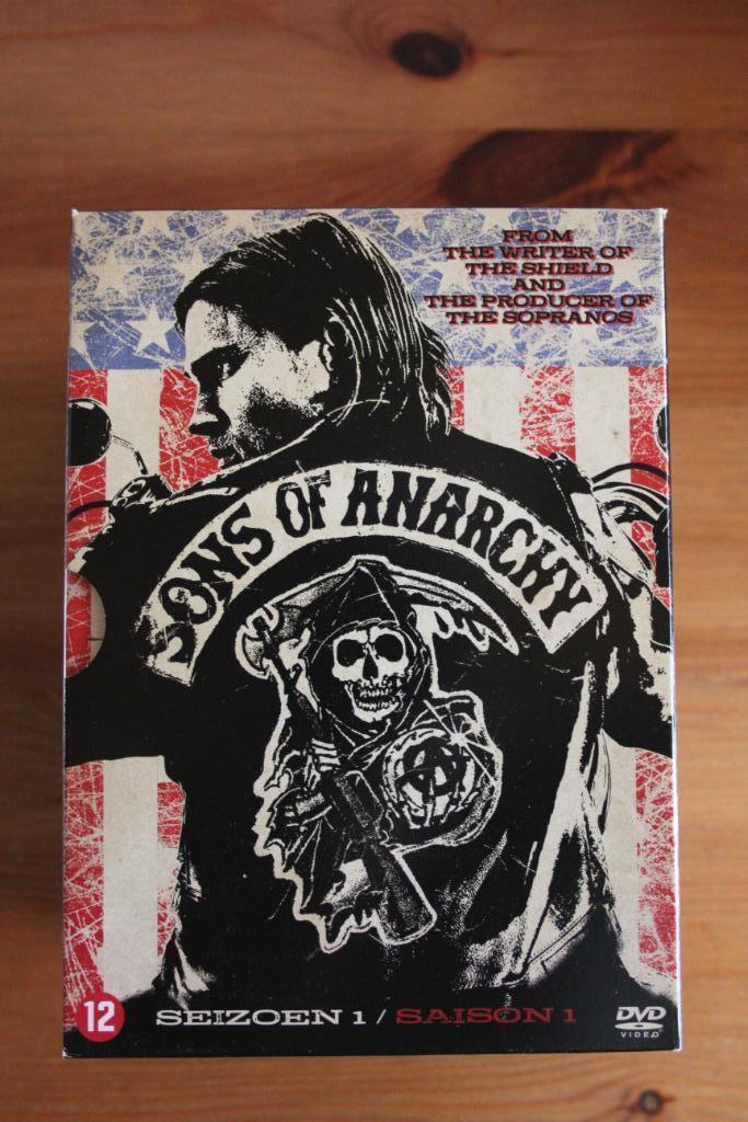 Sons of Anarchy  seizoen 1-2-3-4     knap Motordrama!!, Cd's en Dvd's, Dvd's | Tv en Series, Zo goed als nieuw, Drama, Vanaf 16 jaar