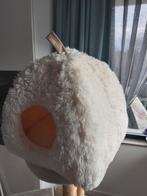 Katten huisje, Ophalen