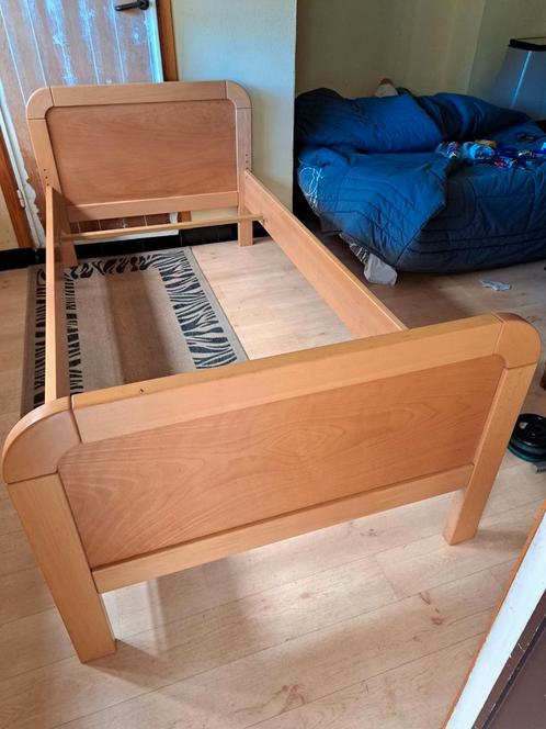2 identieke, houten 1 persoonsbed frames, Huis en Inrichting, Slaapkamer | Bedden, Gebruikt, 80 cm, Ophalen