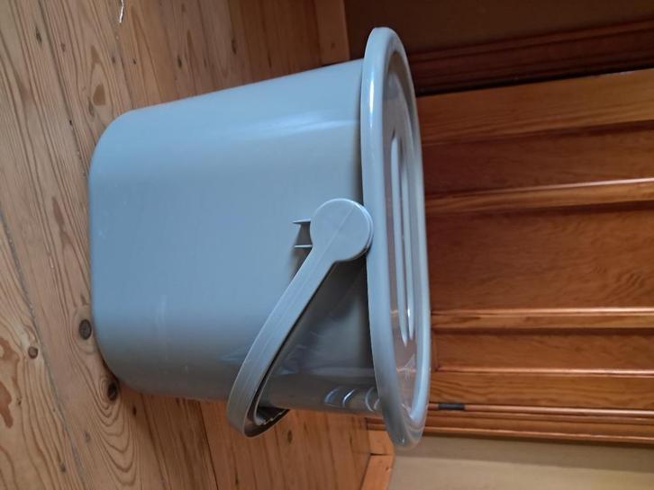 Luieremmer bébé-jou voor herbruikbare luiers, Kinderen en Baby's, Badjes en Verzorging, Gebruikt, Luieremmer, Bébé-jou, Ophalen