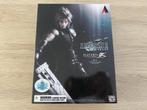 Play Arts Cloud Strife FF7 Remake, Ophalen of Verzenden, Nieuw