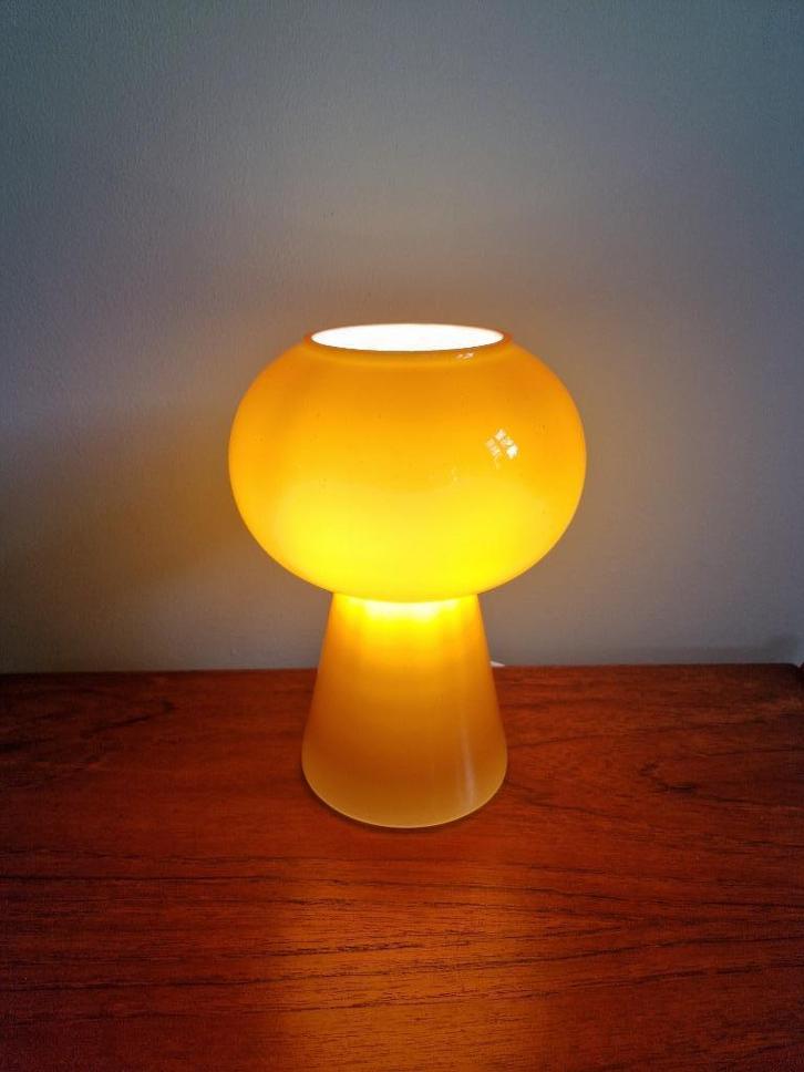 Honingkleurige tafellamp van geblazen glas, jaren 60, Antiek en Kunst, Antiek | Verlichting, Ophalen of Verzenden
