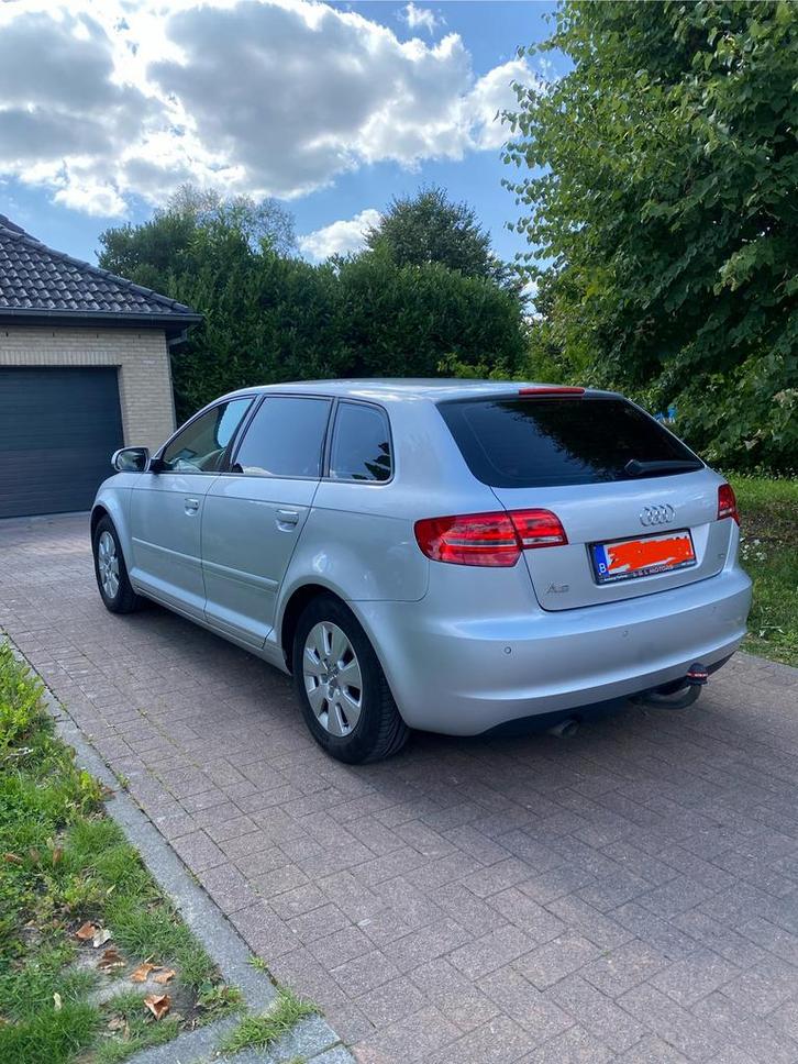 Audi A3 diesel 2011 1.6 211000km euro5, Auto's, Audi, Particulier, A3, Diesel, Euro 5, Coupé, 6 deurs, Handgeschakeld, Zwart, Stof