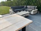 Prachtige lounge met kussens op wielen + salontafel, Tuin en Terras, Ophalen, Zo goed als nieuw