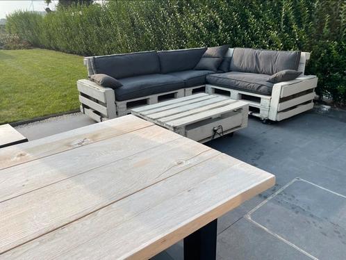 Beau salon avec coussins sur roulettes + table basse, Jardin & Terrasse, Accessoires mobilier de jardin, Comme neuf, Enlèvement