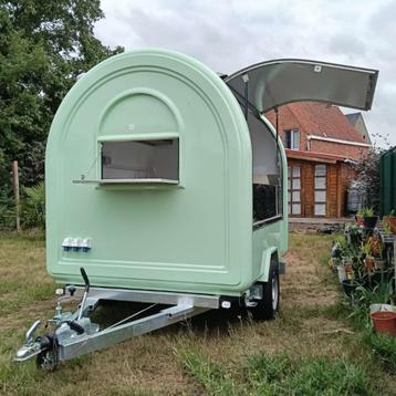 Compacte foodtrailer met koelkast & afzuiging – Nieuw! beschikbaar voor biedingen