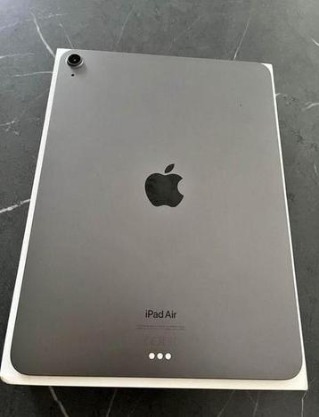 iPad Air 5 comme neuf 