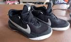 baskette nike hustle taille 35.5, Sport en Fitness, Loopsport en Atletiek, Ophalen, Gebruikt, Hardloopschoenen, Nike