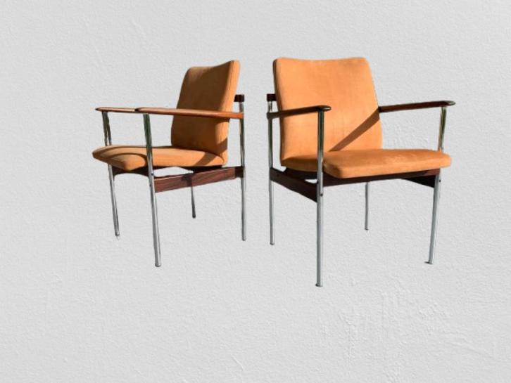 Mid-century armchairs by Sven Ivar Dysthe for Thereca, Huis en Inrichting, Fauteuils, Gebruikt, Hout, Stof, 50 tot 75 cm, Minder dan 75 cm