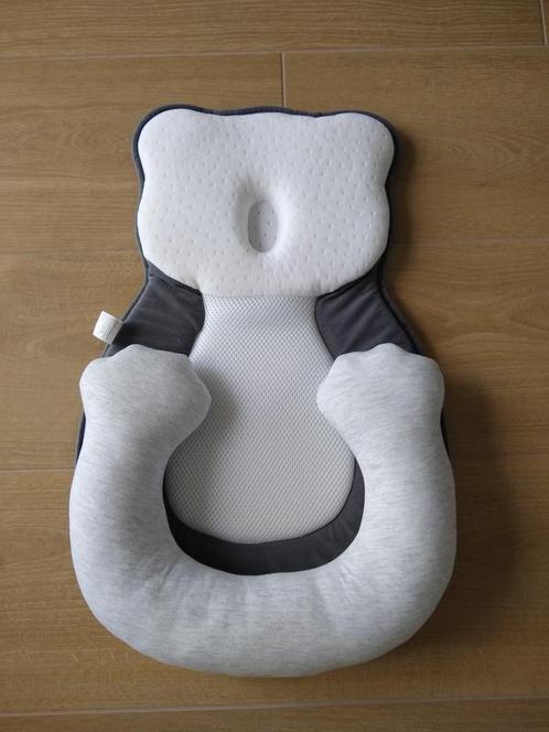 NIEUW ergonomisch slaapkussen / speelkussen newborn, Kinderen en Baby's, Overige Kinderen en Baby's, Nieuw, Ophalen of Verzenden