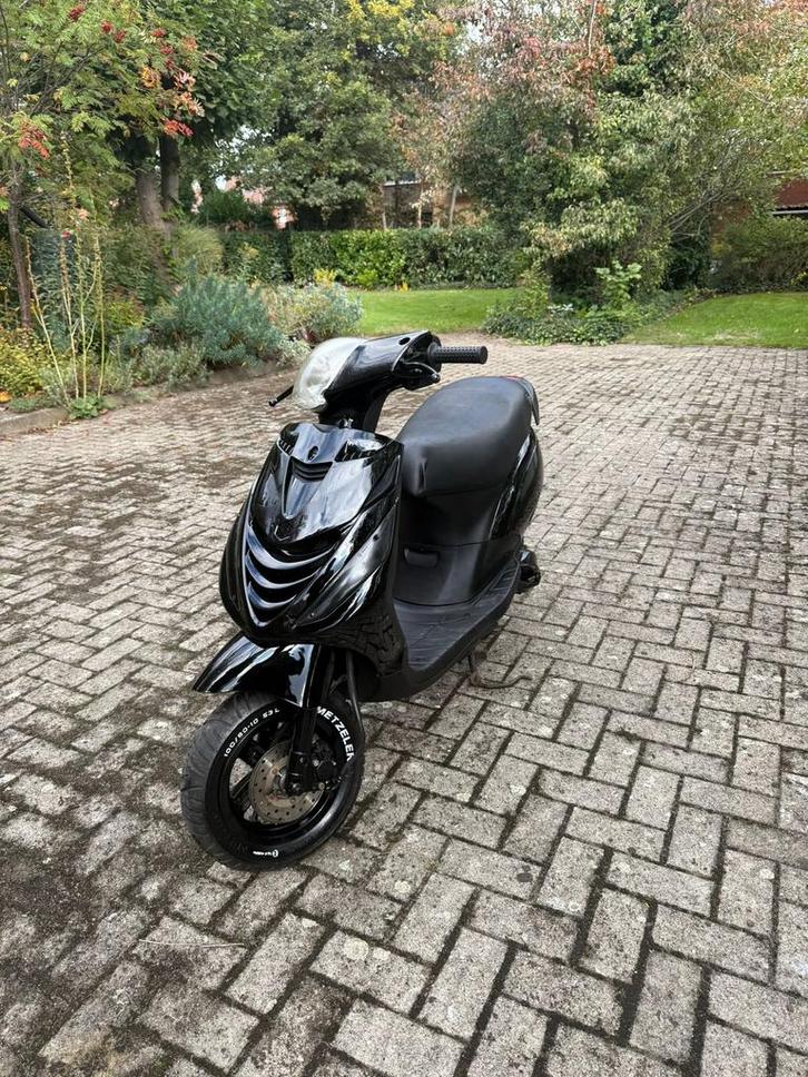 Piaggio Zip B Klasse 2 Takt, Fietsen en Brommers, Scooters | Piaggio, Zo goed als nieuw, Zip, Klasse B (45 km/u), Tweetakt, Ophalen