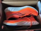 Saucony endorphin pro 4 maat 44, Sport en Fitness, Loopsport en Atletiek, Ophalen, Hardloopschoenen, Nieuw, Saucony