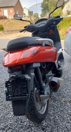 MBK Yamaha 125i Superscooter, Motoren, Gebruikt