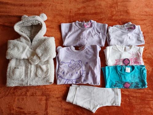 set kledij baby 7 stuks 0-1 maand, Kinderen en Baby's, Babykleding | Maat 50, Gebruikt, Meisje, Setje, Ophalen of Verzenden