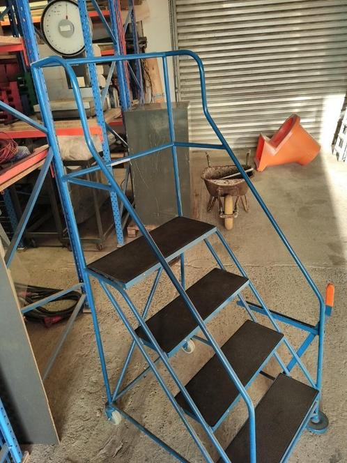 Bordestrap met rem, Doe-het-zelf en Bouw, Ladders en Trappen, Gebruikt, Trap, Minder dan 2 meter, Ophalen