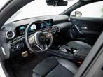 Mercedes-Benz CLA 200 SB AUTOMAAT AMG 19" LED Sfeerlicht MBU, Auto's, CLA, Gebruikt, 4 cilinders, 149 g/km