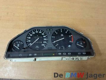 Instrumentenpaneel Diesel BMW 3-serie E30 1385338 beschikbaar voor biedingen