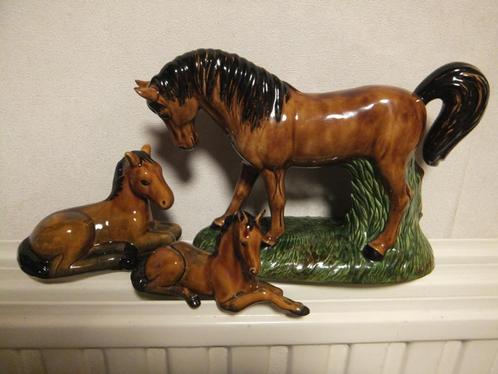 porceleinen paarden, Antiek en Kunst, Antiek | Keramiek en Aardewerk, Ophalen of Verzenden
