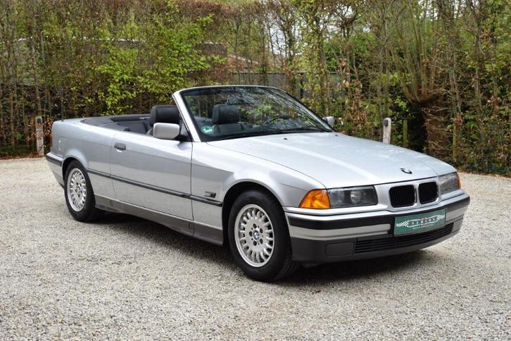 BMW 320i Cabriolet (E36). Unieke originele staat. 38.049 km!, Auto's, BMW, Particulier, 3 Reeks, Airbags, Airconditioning, Boordcomputer