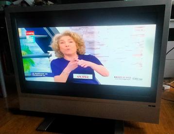 TV LCD 81cm Très bon état beschikbaar voor biedingen
