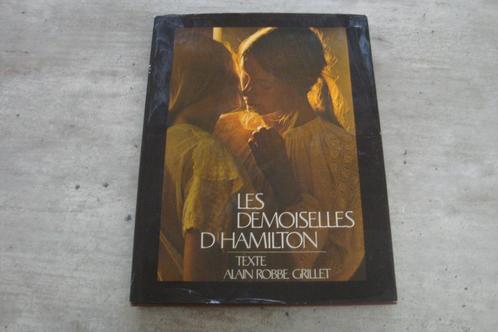 LES DEMOISELLES D'HAMILTON, Livres, Art & Culture | Photographie & Design, Utilisé, Enlèvement ou Envoi