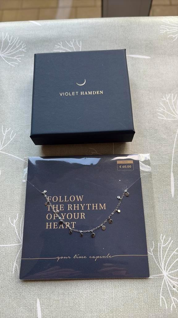 ZILVEREN VERSTELBARE KETTING VIOLET HAMDEN, Handtassen en Accessoires, Kettingen, Nieuw, Zilver, Zilver, Met hanger, Verstelbaar