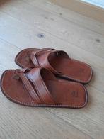 Heren slippers flip flops nieuw leder 25 euro+, Kleding | Heren, Schoenen, Slippers, Bruin, Nieuw, Ophalen of Verzenden