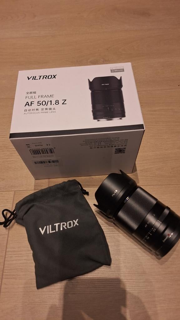 Viltrox 50mm f1.8 nikon z mount en sirui statief, TV, Hi-fi & Vidéo, Photo | Lentilles & Objectifs, Enlèvement