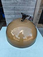 Mushroom hanglamp, Ophalen