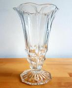 Imposante Vaas, Walther Sohne/VEB SachsenGlas, "CUMBERLAND", Ophalen of Verzenden