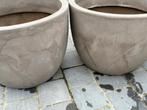 2 grote bloempotten, Ophalen, Kunststof, Gebruikt, 40 cm of meer
