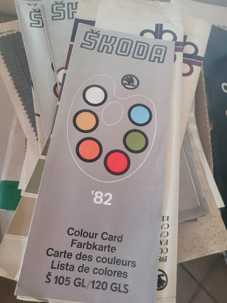 ŠKODA-kleurenkaart uit 1982 (105 GL/120 GLS), Ophalen, Zo goed als nieuw, Overige merken, Divers