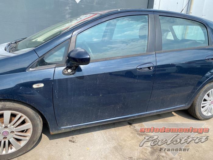 Portière 4portes avant gauche d'un Fiat Punto Grande (475), Autos : Pièces & Accessoires, -, 3 mois de garantie, Utilisé, Porte
