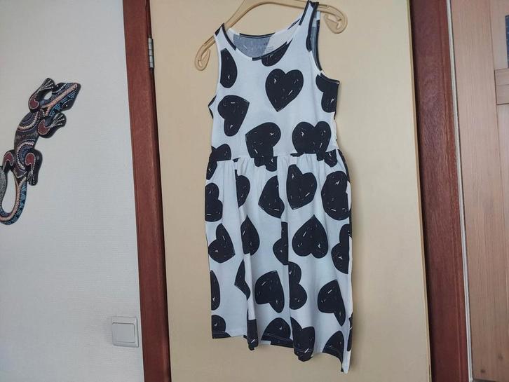 3 Nieuwe jurkjes H&M, 8 à 10 jaar €5, Kinderen en Baby's, Kinderkleding | Maat 128, Nieuw, Meisje, Jurk of Rok, Ophalen