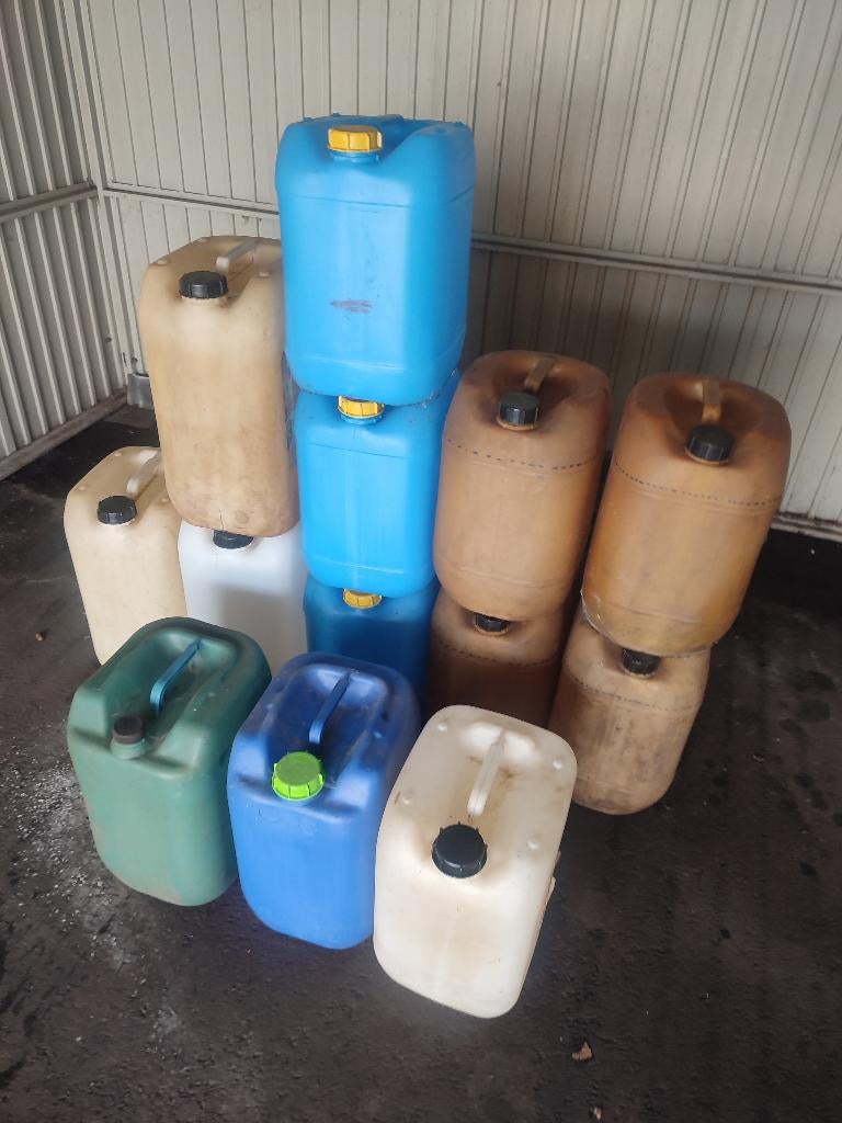 bidons proper 20 liter, Ophalen of Verzenden, Zo goed als nieuw