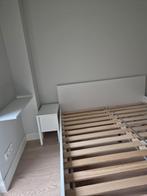 bed+ latenbodem, nachtkastje, Ophalen, Eenpersoons, Wit, Zo goed als nieuw